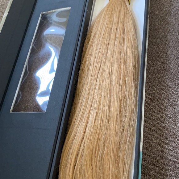 NEW Beyond the beauty 100% human hair clip extensions#18 - Picture 8 of 10